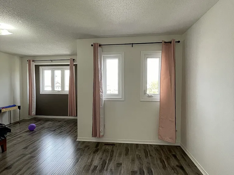 5 Alexis Way — Photo 10