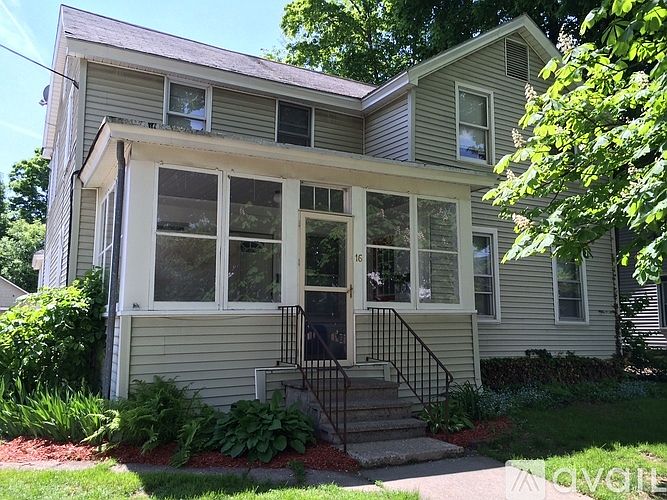 1st image of 16 Washington St #2