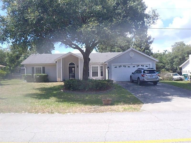 1st image of 865 Vicksburg St