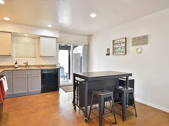 Sahuaro Point Villas — Photo 13