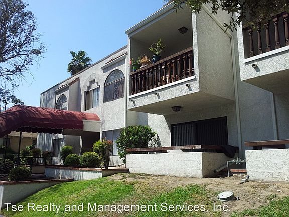 2nd image of 987 E Del Mar Blvd APT 18