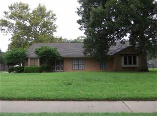 223 Any Way, Lake Jackson, TX 77566