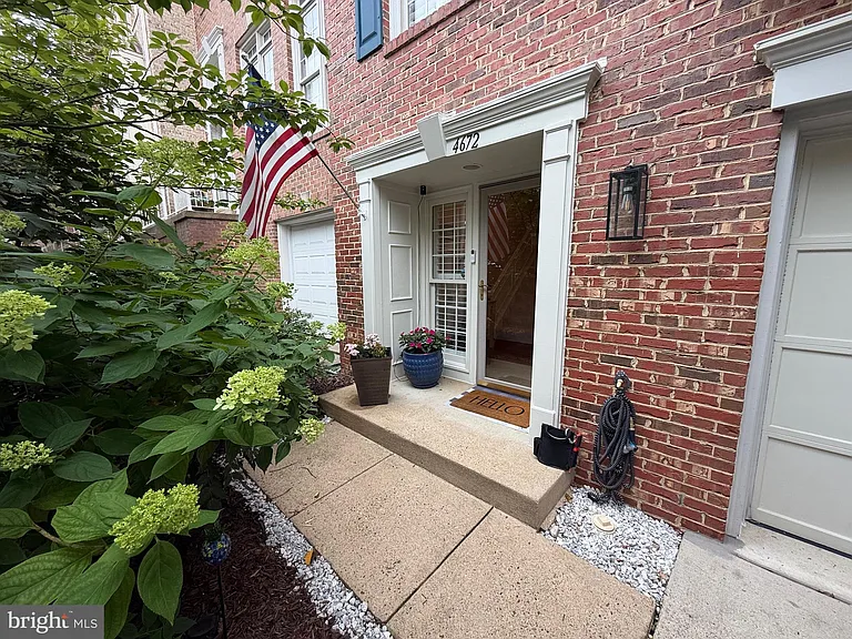4672 Kell Ln — Photo 2