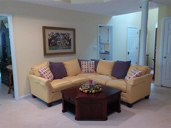 5th image of 4809 Camden Dr SW