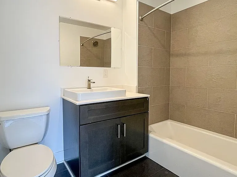 Old Trail Heights Apartments — Photo 33
