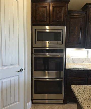 4th image of 327 Prairie Hill Trl