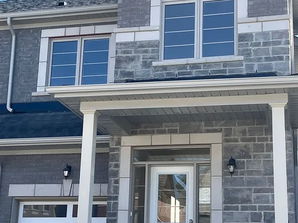 2419 Angora St, Pickering, ON L1X 0M6