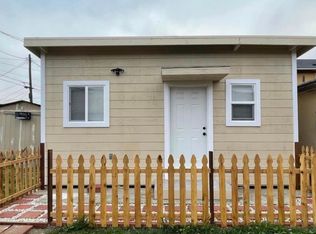 428 W 73rd St, Los Angeles, CA 90003