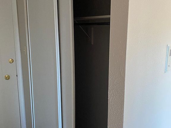 4th image of 252 N Pennsylvania St APT 505