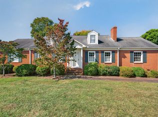 720 Roxboro St, Haw River, NC 27258