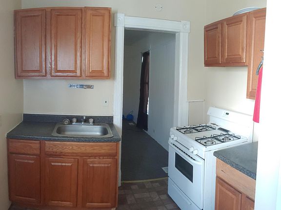 2nd image of 423 W Forest Ave #5
