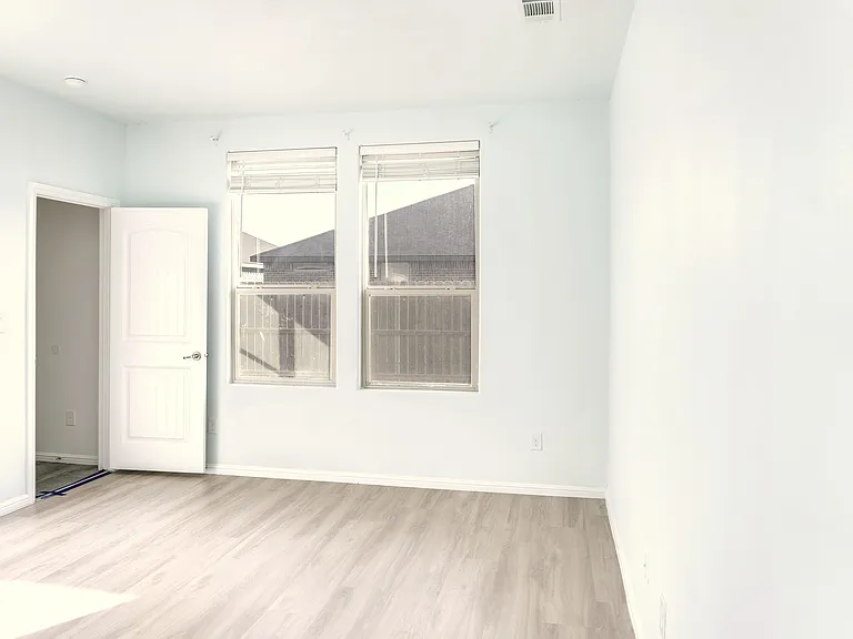 6909 Capstone Rd — Photo 14