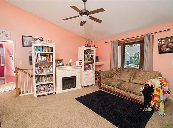 3rd image of 14411 Eastern Ct