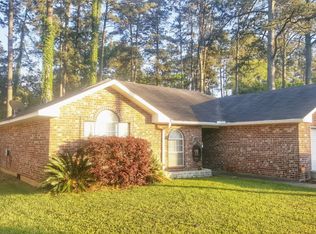 713 Fox St, Pineville, LA 71360