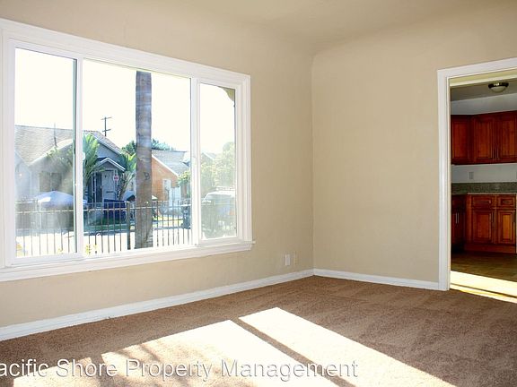 2nd image of 1209 E 67th St #5169585
