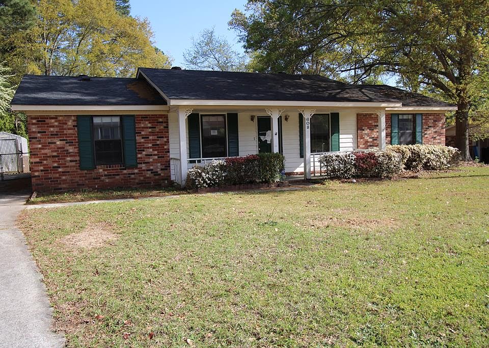 1st image of 608 Merrymont Dr