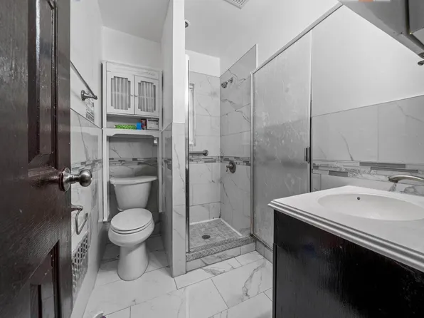 1419 East 54th Street image 8 of 16