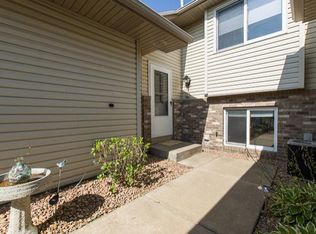 7163 Ivy Ridge Ct, Lino Lakes, MN 55014