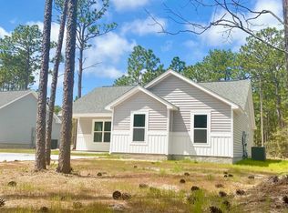 657 Prospect Rd, Southport, NC 28461
