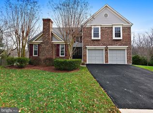 8641 Ivy Mint Ct, Springfield, VA 22153