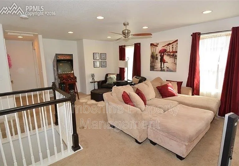 8075 Longleaf Ln — Photo 9