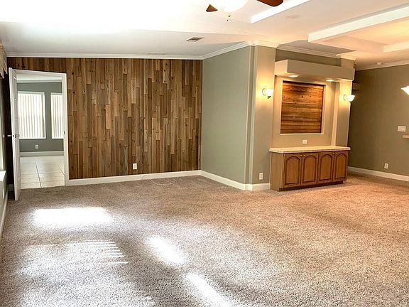 3rd image of 1609 Crane Creek Cv