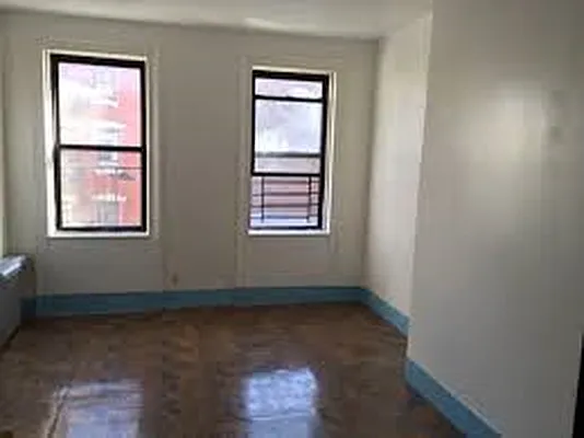 Rented by Transvilla Real Estate & Development Group Inc. | media 11