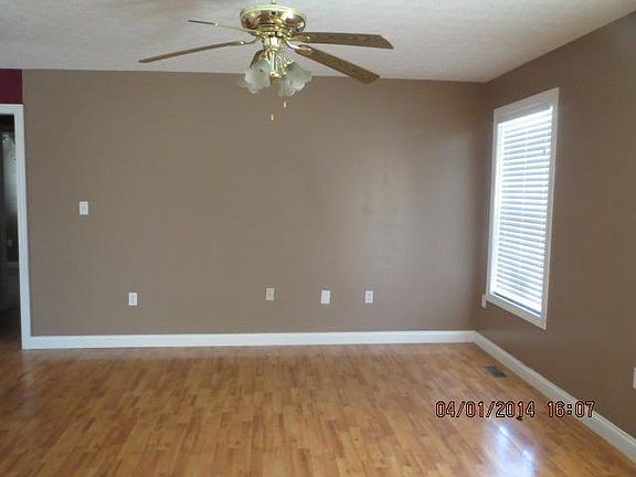 4th image of 75 Rose St