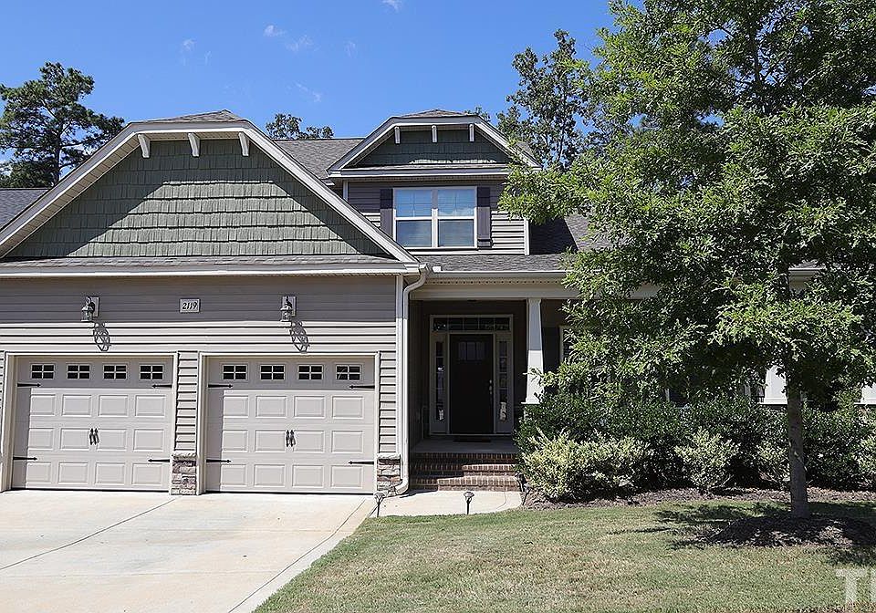 1st image of 2119 Temple Hills Way