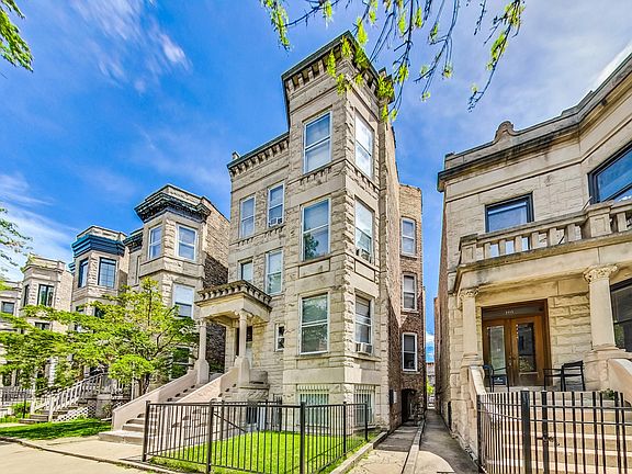 2nd image of 3717 N Magnolia Ave #1
