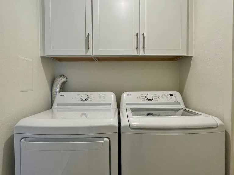 3552 N Albina Ave — Photo 14