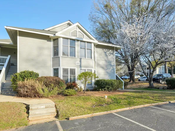 2811 Edridge Ct APT 202, Raleigh, NC 27612