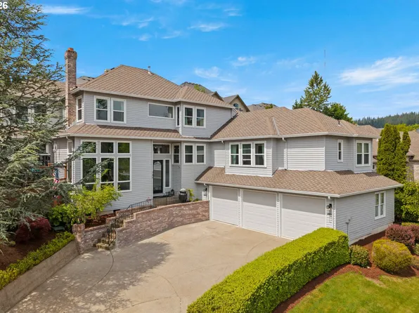 745 SW 67th Pl, Portland, OR 97225