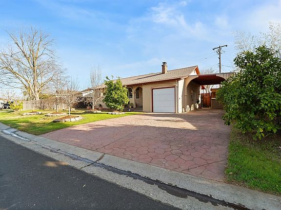 5th image of 3004 Maison Way