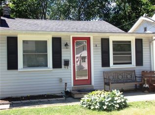946 Peach Blvd, Willoughby, OH 44094