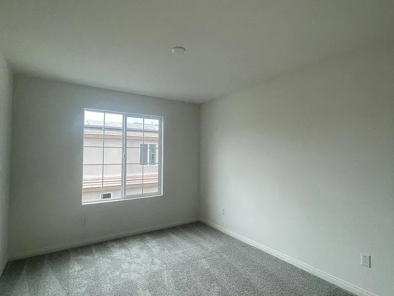 938 Helena Rdg — Photo 21