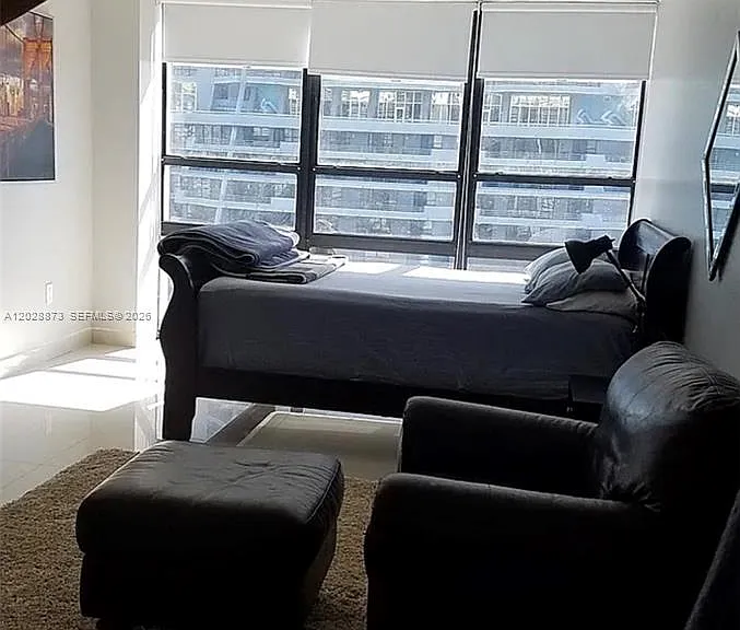 600 NE 36th St #603 — Photo 11