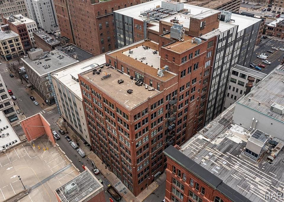 1st image of 1010 Saint Charles St APT 904