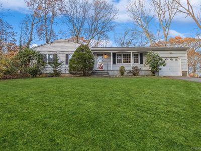 15 Mobrey Lane, Smithtown, NY, 11787