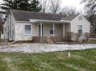 2069 W Maple Ave, Flint, MI 48507