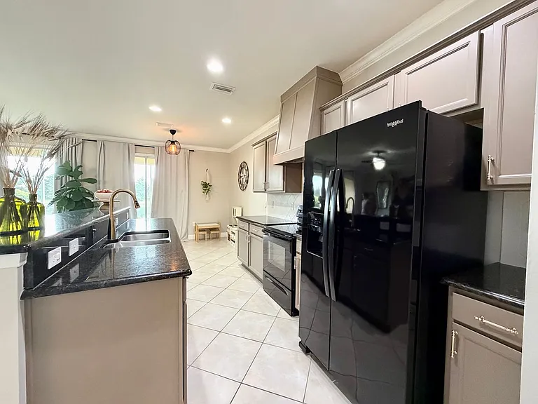 14164 Mahogany Ave — Photo 11