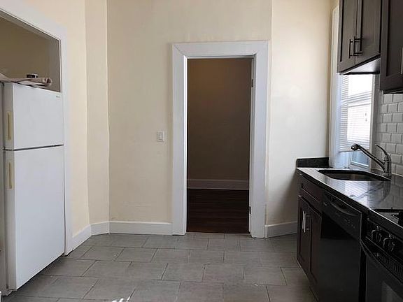2nd image of 759 Highland Ave #H15