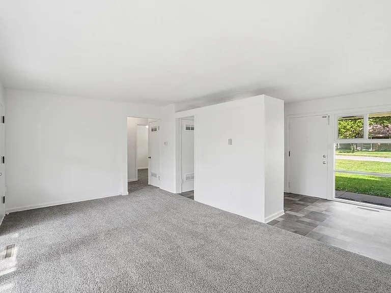 1665 Brentwood Dr #1663 — Photo 10