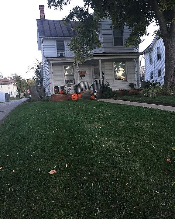 1st image of 402 S 4th St