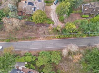 7820 W Mercer Way, Mercer Island, WA 98040