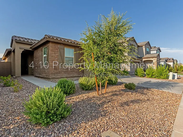2222 E Palmdale Ln — Photo 8