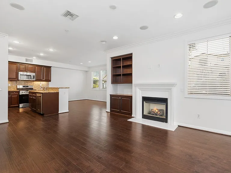 1570 Silver Shadow Dr — Photo 9