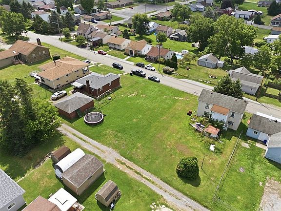 4th image of 615 Kaye Ave