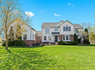 4894 Stillmeadow Dr, Howell, MI 48843