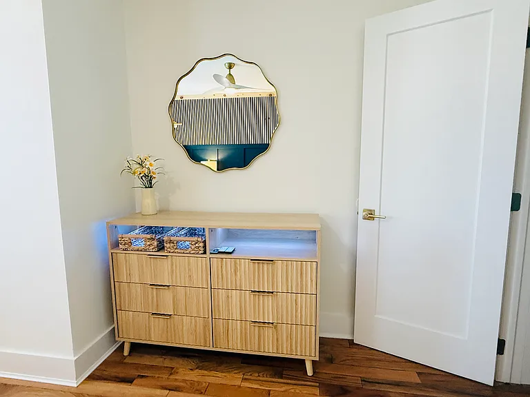 2504 E York St #2 — Photo 12